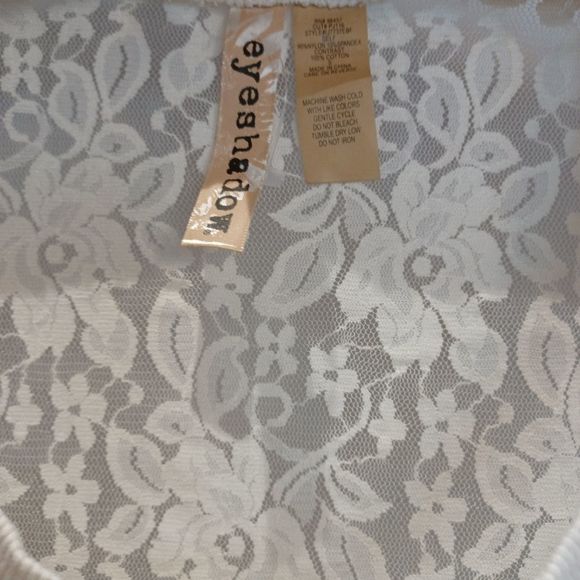 💰3/$30 Lace long sleeve - Picture 4 of 7